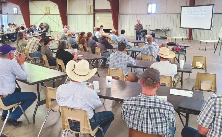 Seliger holds town hall meeting