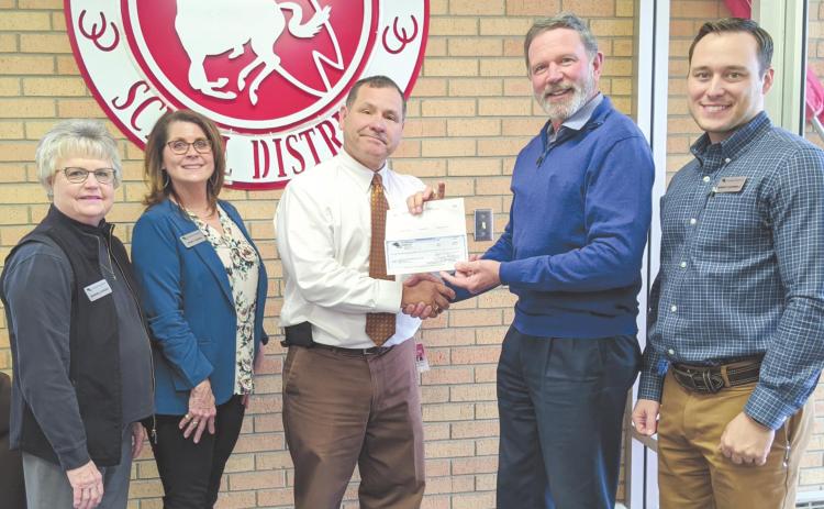 FBSW DONATES $10,000 to PISD