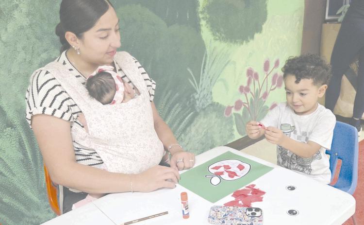 APPLES AND CRAFTS