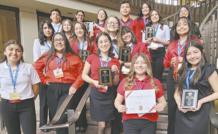 FCCLA STUDENTS QUALIFY FOR STATE COMPETITION