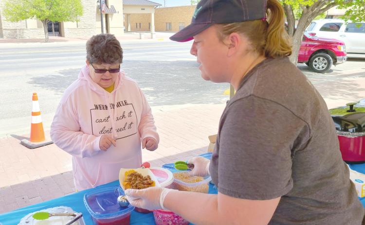 WALKING TACOS FOR HUNGRY APPETITES