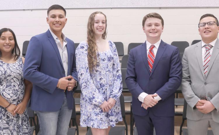 NHS OFFICERS RECOGNIZED— Perryton High School’s chapter of the National Honor Society inducted new members and recognized current members of the society. This year’s NHS officers include, from left, Vanessa Chavira Enriquez (historian), Carlos Hernandez (vice president), Maddie Schickedanz (president), Cooper Hale (treasurer), and Evan Hernandez (secretary).