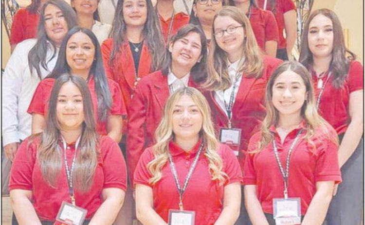 STUDENTS FROM FCCLA COMPETE AT STATE