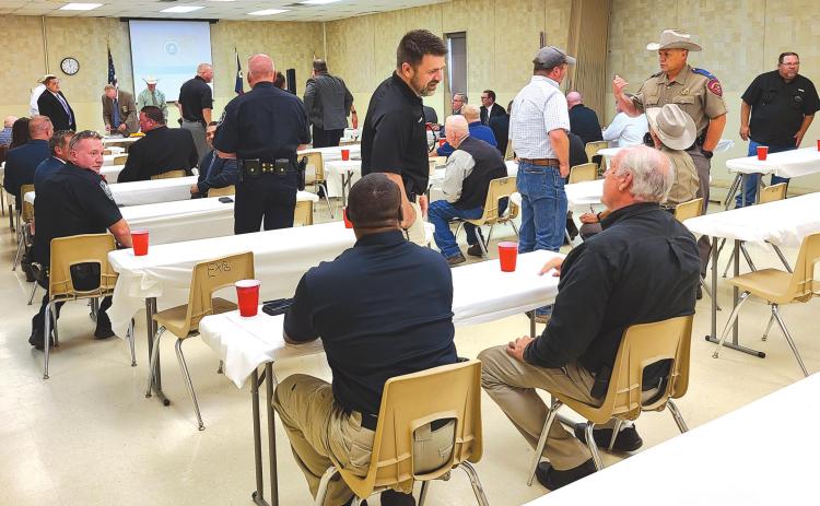 PANHANDLE PEACE OFFICERS VISIT PERRYTON