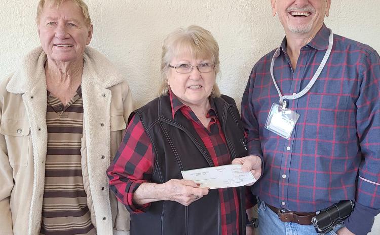 HOSPICE VOLUNTEERS RECEIVE DONATION— Hospice of OGH Volunteers received a donation of $4,900 from Randy and Janice McLain. November is traditionally the Hospice Volunteers’ fundraising month, but the organization will accept donations any time of year. Donors can send donations to Hospice of OGH Volunteers, 3019 S. Main in Perryton. Pictured are, from left, Randy McLain, Janice McLain, and Mike Blank, president of the Hospice Volunteers.